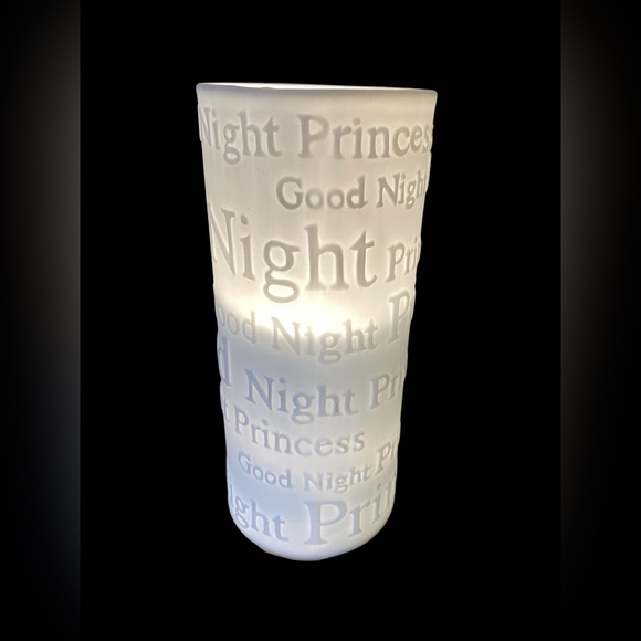 StoneWitWords Girls Lamp 60w - Picture 3 of 10